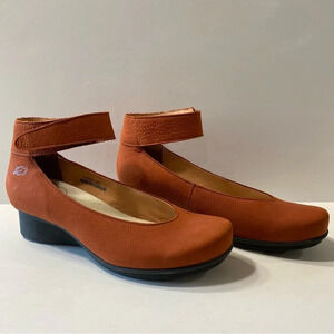 Loints of Holland Leather Rust Notter Nubuk Brick Velcro Strap Loafers Size 38